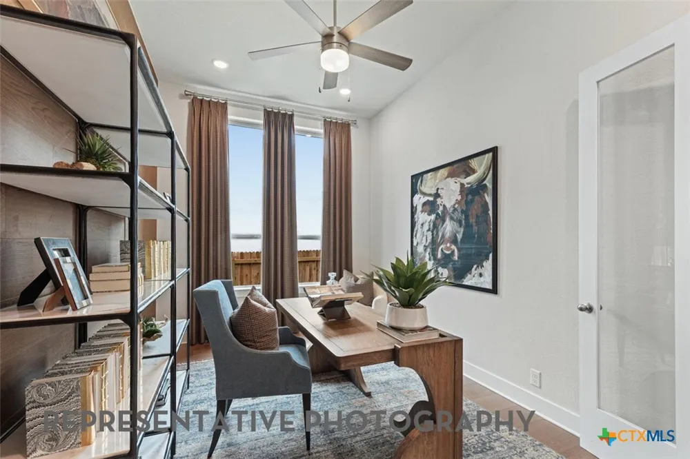 207 Jackson River Loop Kyle, TX 78640