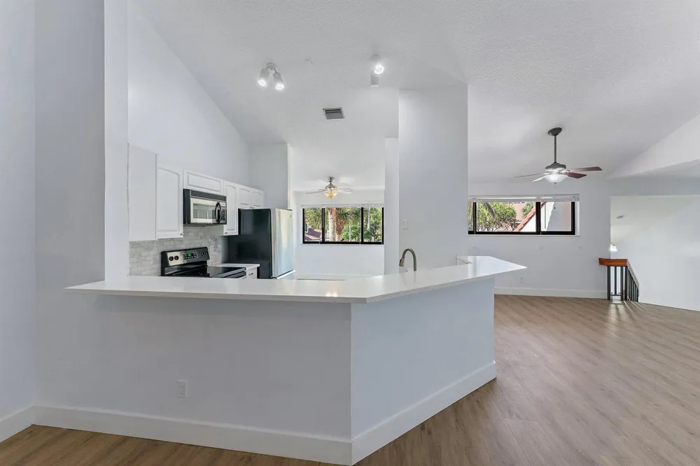 204 Sea Oats Drive #G Juno Beach, FL 33408