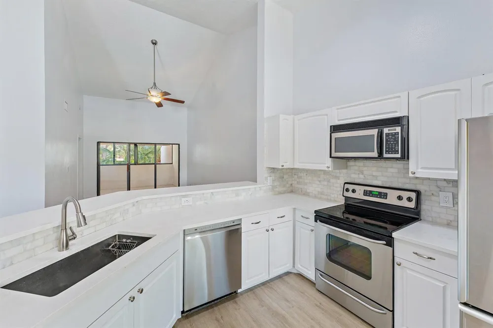 204 Sea Oats Drive #G Juno Beach, FL 33408
