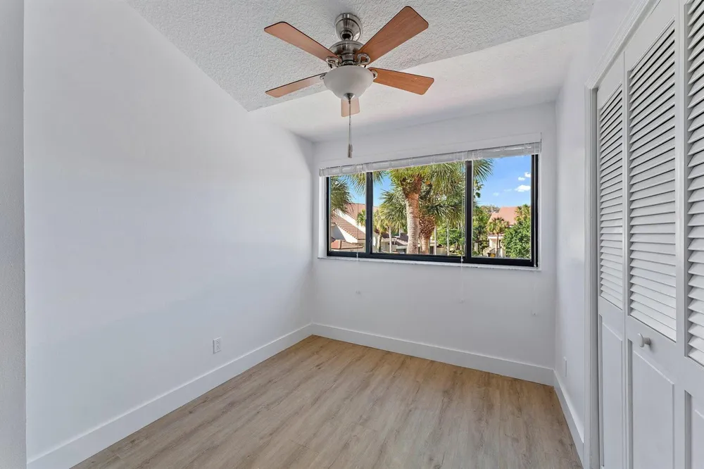 204 Sea Oats Drive #G Juno Beach, FL 33408