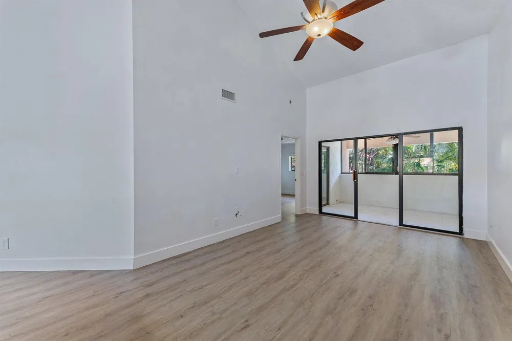 204 Sea Oats Drive #G Juno Beach, FL 33408