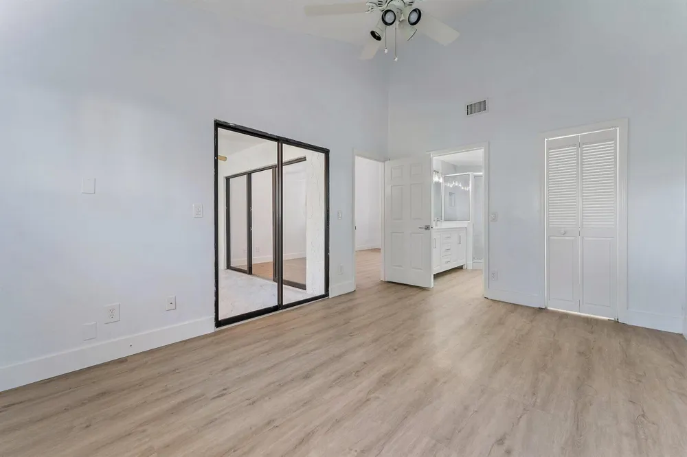 204 Sea Oats Drive #G Juno Beach, FL 33408