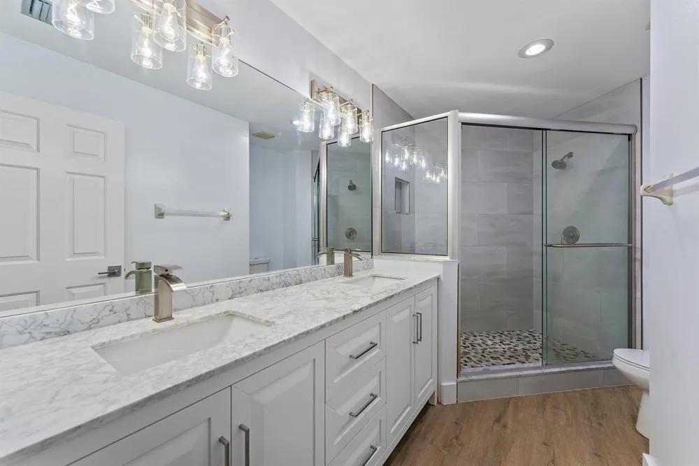 204 Sea Oats Drive #G Juno Beach, FL 33408