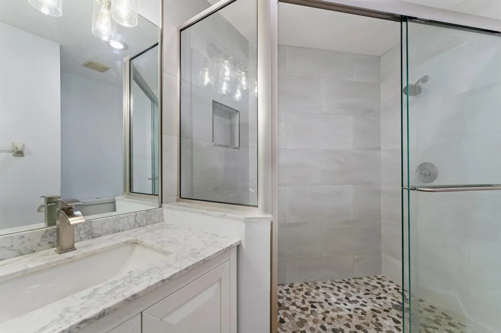 204 Sea Oats Drive #G Juno Beach, FL 33408