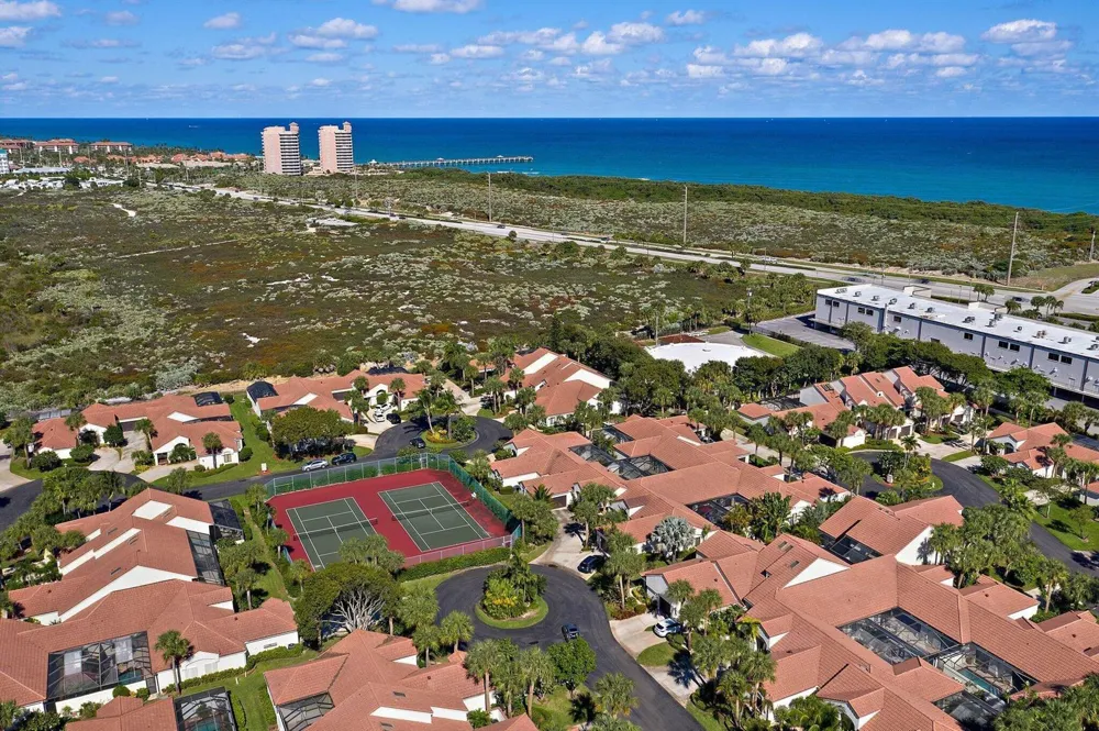204 Sea Oats Drive #G Juno Beach, FL 33408