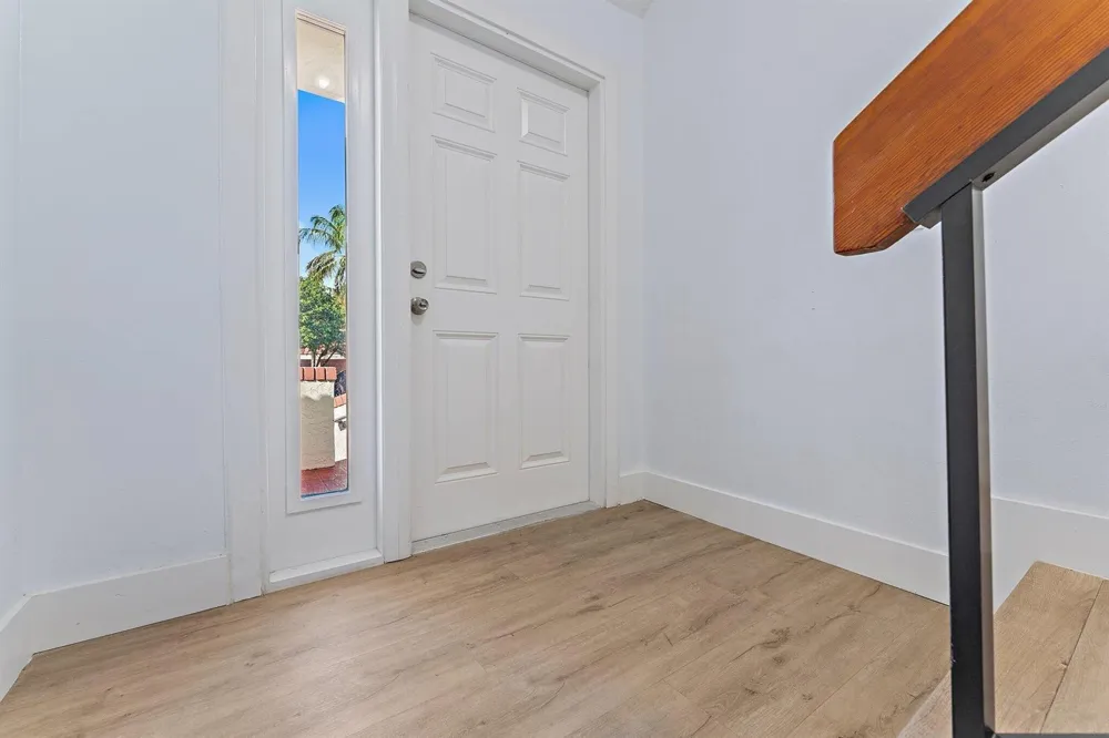 204 Sea Oats Drive #G Juno Beach, FL 33408