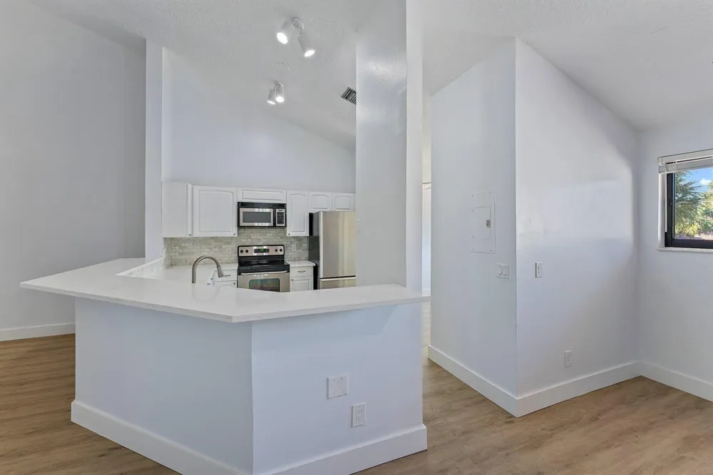 204 Sea Oats Drive #G Juno Beach, FL 33408