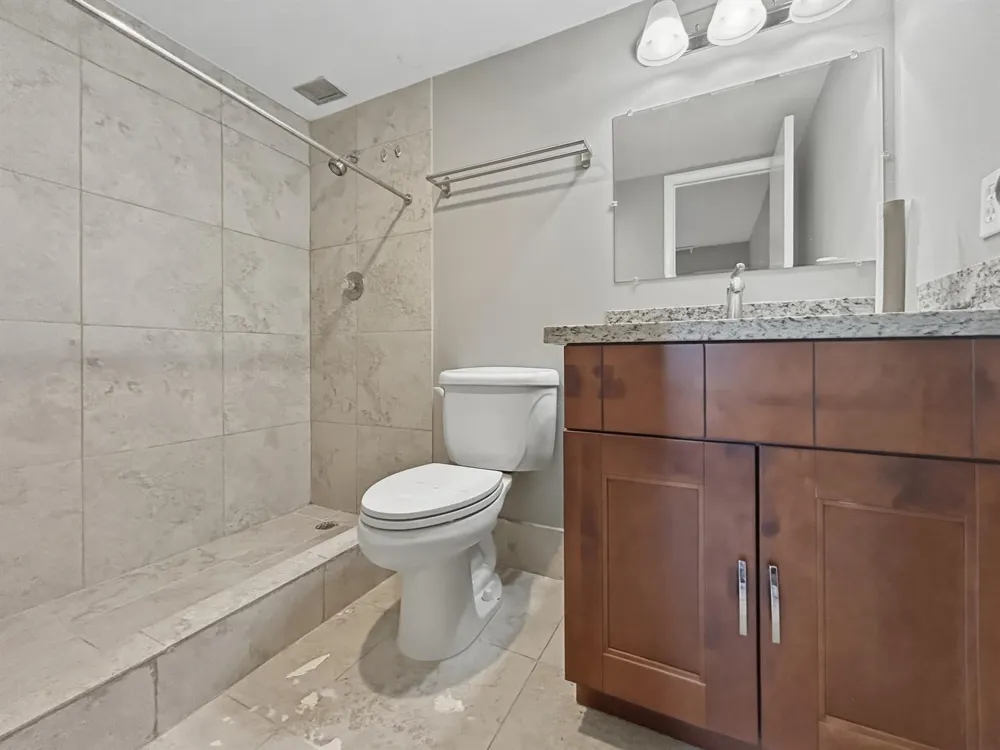 6301 Falls Circle Drive #111 Lauderhill, FL 33319