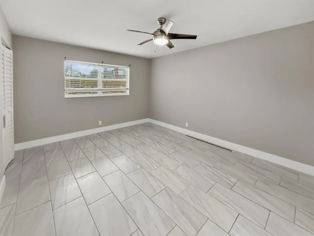 6301 Falls Circle Drive #111 Lauderhill, FL 33319