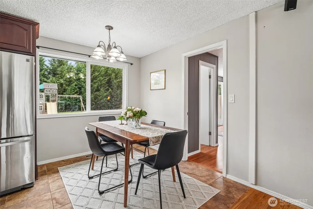 17401 SE 264TH STREET Covington, WA 98042