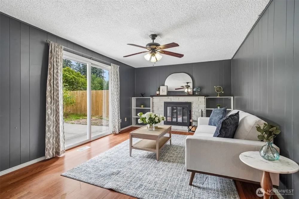 17401 SE 264TH STREET Covington, WA 98042