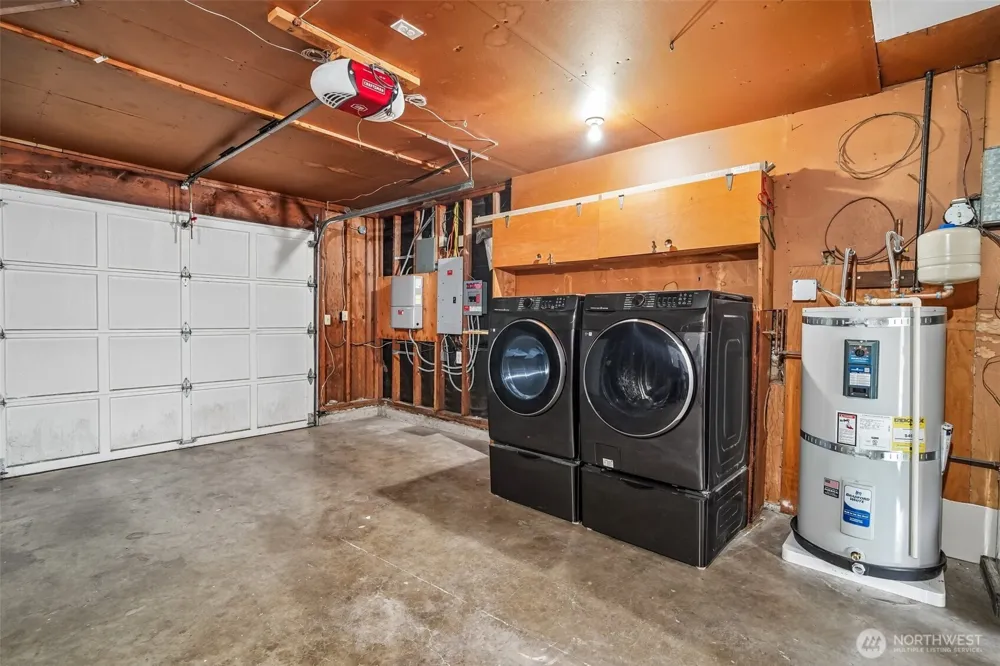 17401 SE 264TH STREET Covington, WA 98042