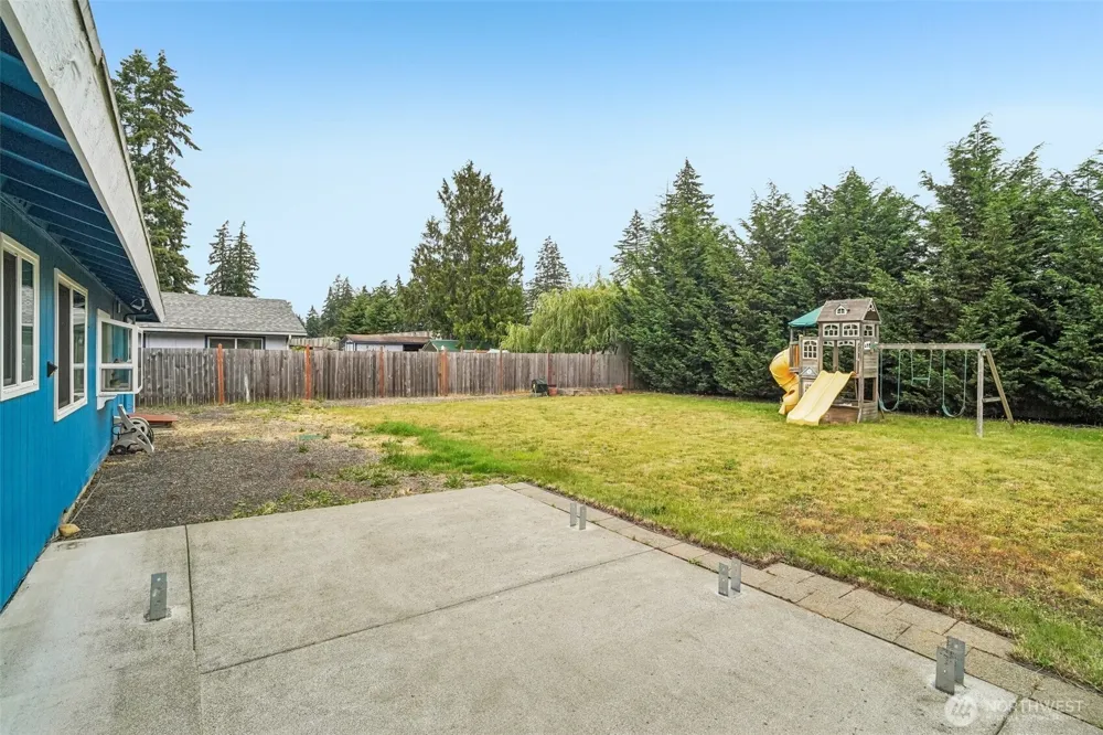 17401 SE 264TH STREET Covington, WA 98042