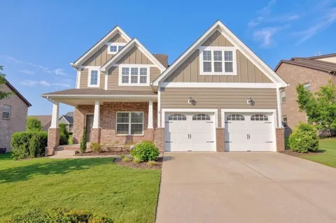 2323 Stockwood Trl