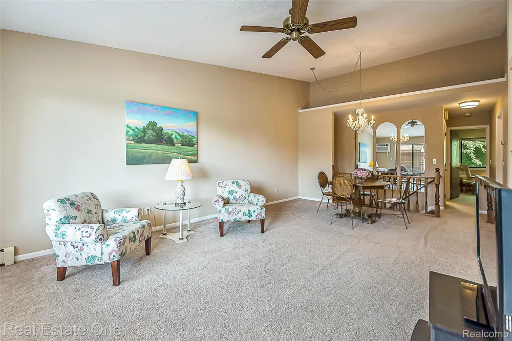 62177 TICONDEROGA #4 South Lyon City, MI 48178