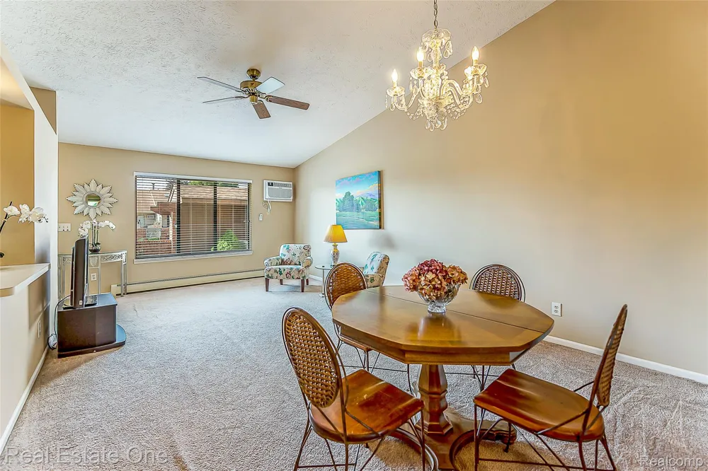 62177 TICONDEROGA #4 South Lyon City, MI 48178