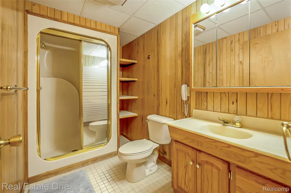 62177 TICONDEROGA #4 South Lyon City, MI 48178