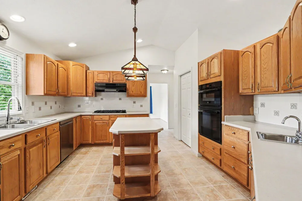 40305 14th Avenue Bloomingdale Township, MI 49026