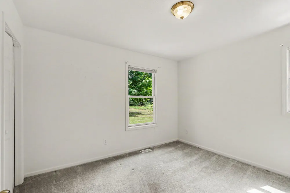 40305 14th Avenue Bloomingdale Township, MI 49026