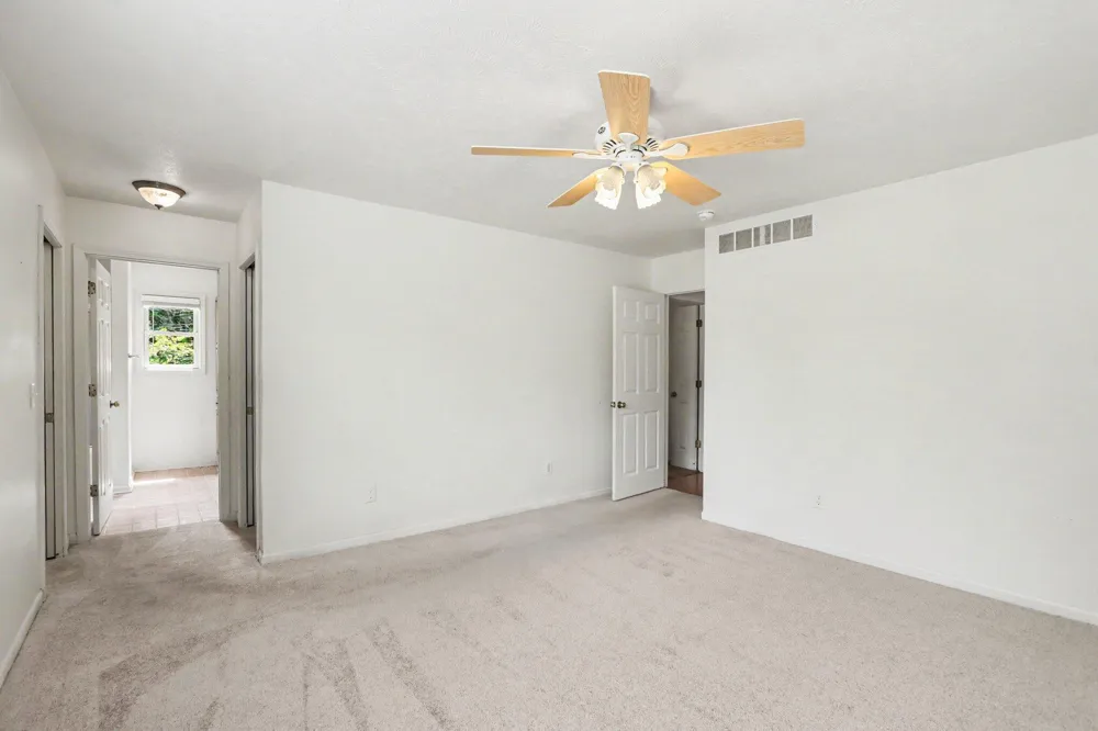 40305 14th Avenue Bloomingdale Township, MI 49026