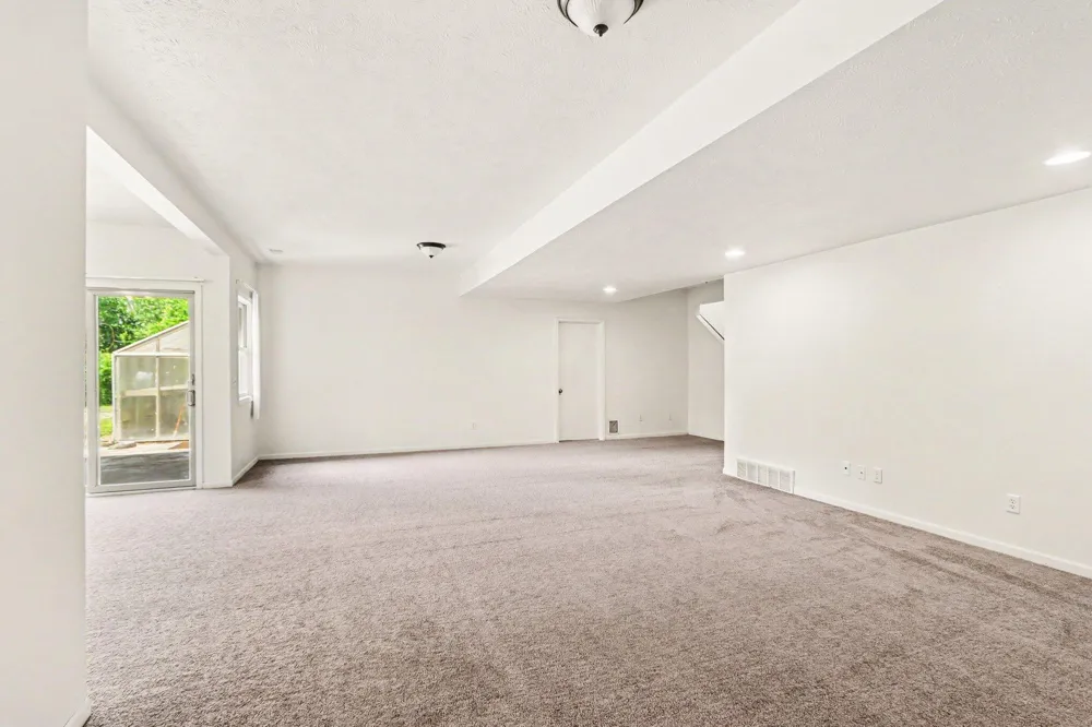 40305 14th Avenue Bloomingdale Township, MI 49026