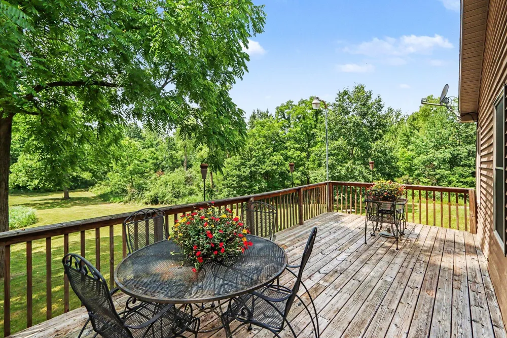 40305 14th Avenue Bloomingdale Township, MI 49026