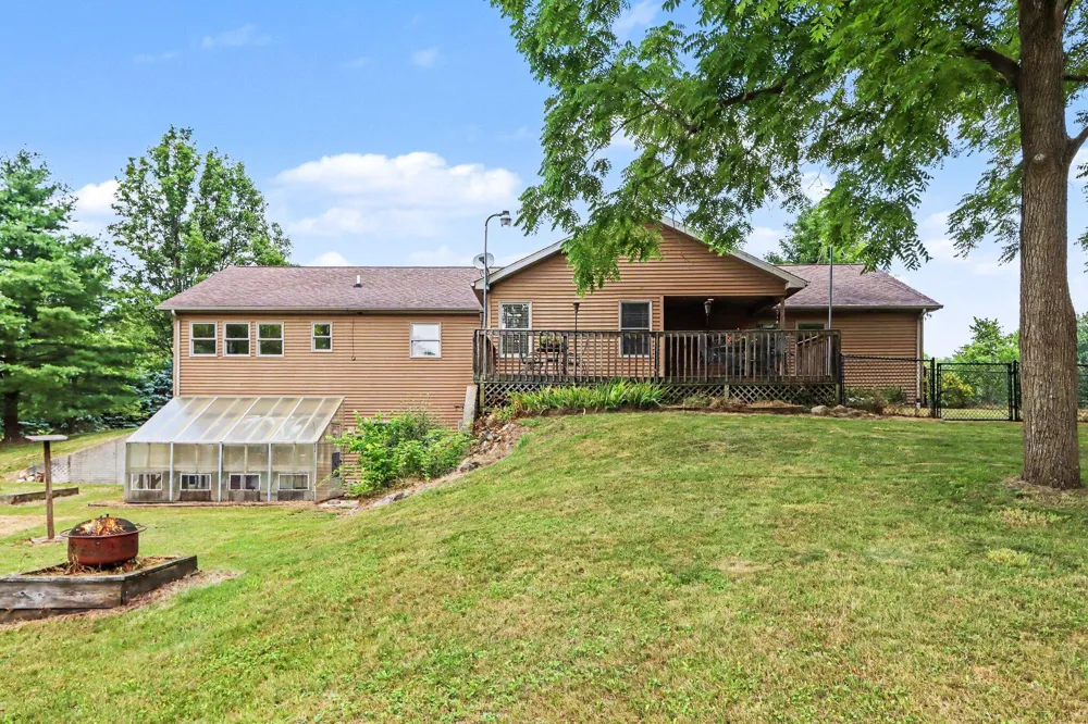 40305 14th Avenue Bloomingdale Township, MI 49026