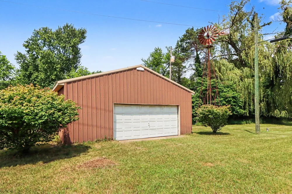 40305 14th Avenue Bloomingdale Township, MI 49026