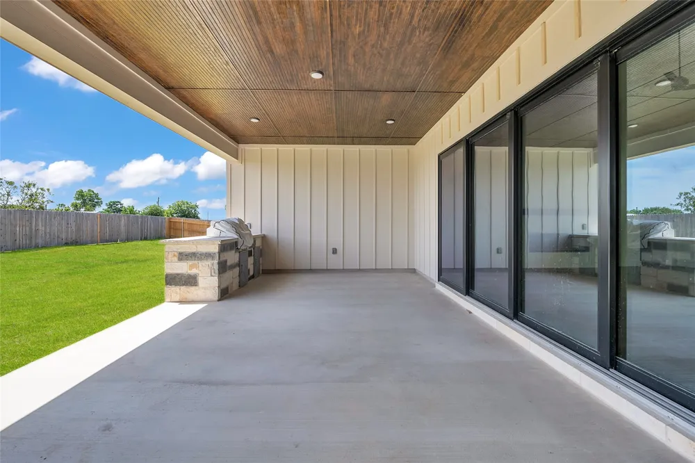 6762 Kings Mill Drive Salado, TX 76571