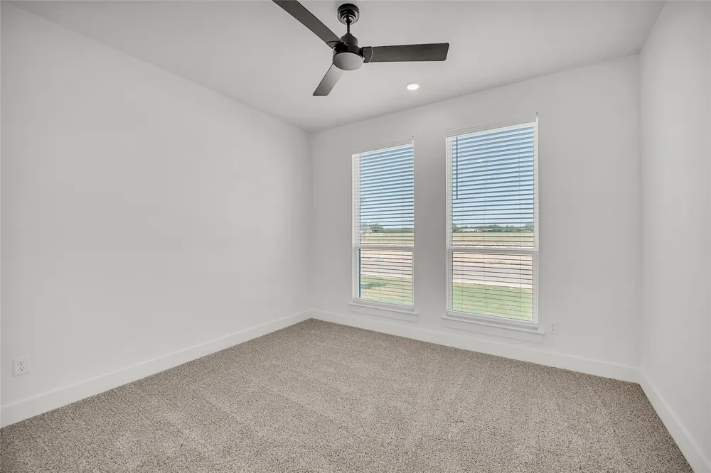 6762 Kings Mill Drive Salado, TX 76571