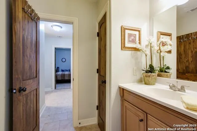 188 CLAYWELL DR Alamo Heights, TX 78209