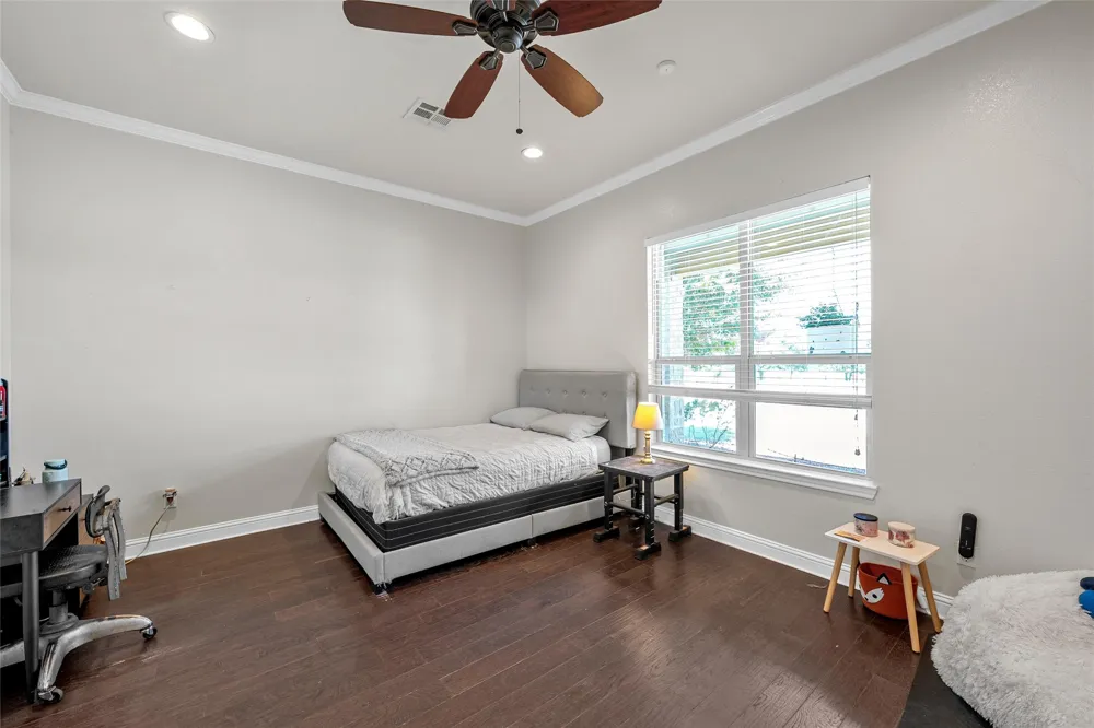 180 Hcr 2224 E Aquilla, TX 76622