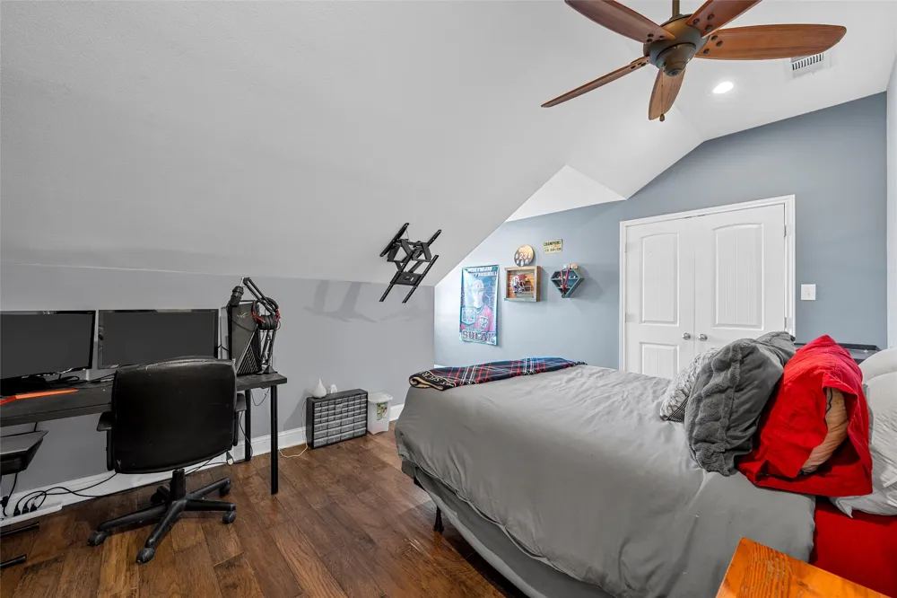 180 Hcr 2224 E Aquilla, TX 76622