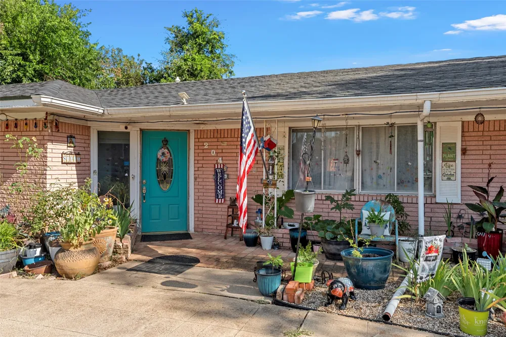 204 Oakland Place Marlin, TX 76661
