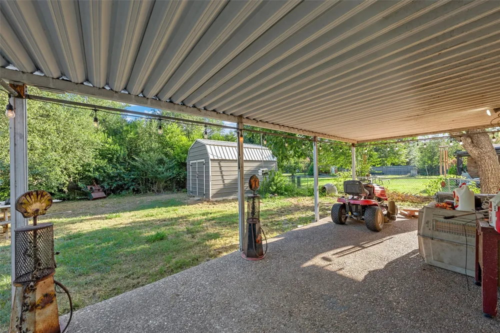 204 Oakland Place Marlin, TX 76661