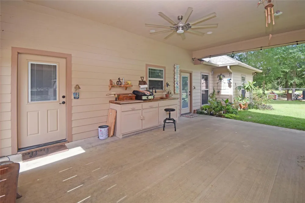 115 Pr 5250 Warren, TX 77664