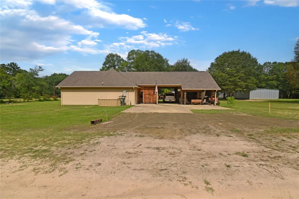 115 Pr 5250 Warren, TX 77664