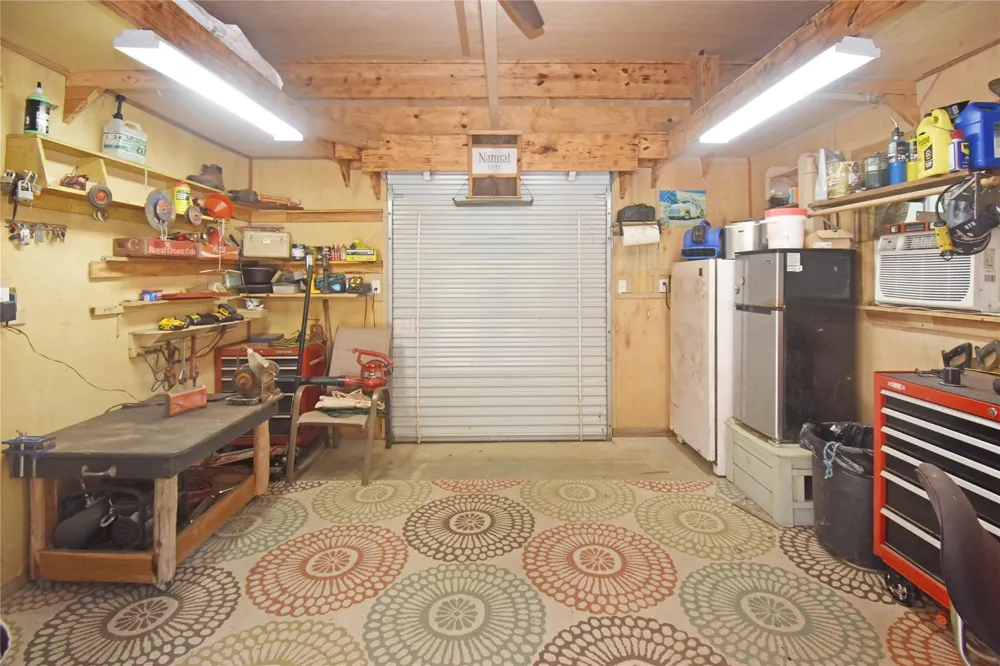 115 Pr 5250 Warren, TX 77664
