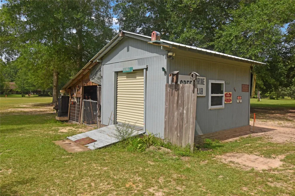 115 Pr 5250 Warren, TX 77664