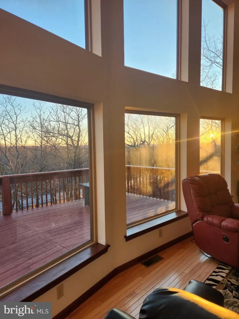 228 PINE VALLEY LANE Hazle, PA 18202