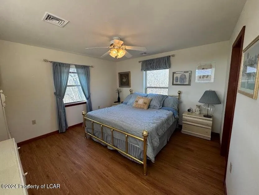 228 PINE VALLEY LANE Hazle, PA 18202