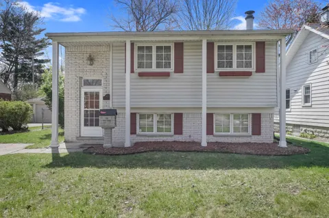 429 Royal Avenue