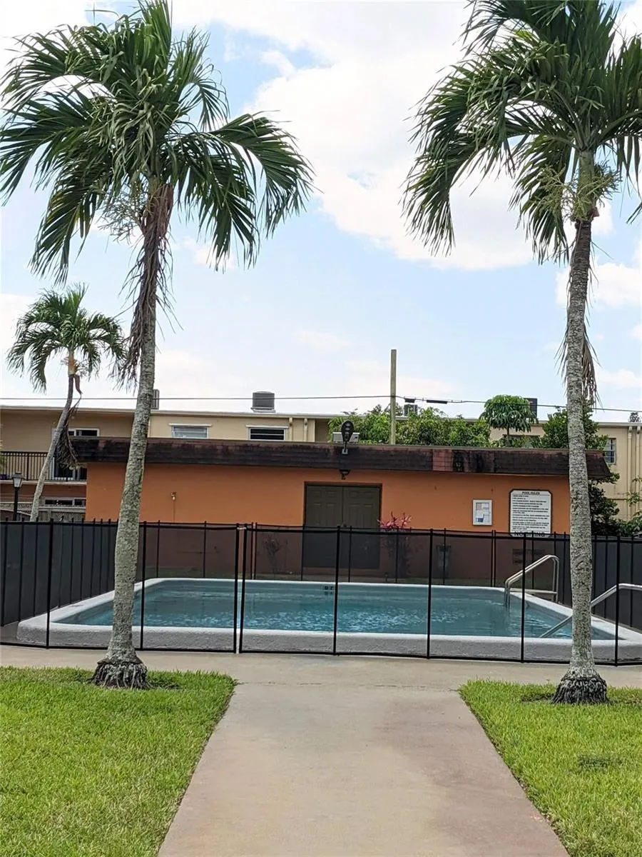 6606 SW 41st Street #6606 Davie, FL 33314