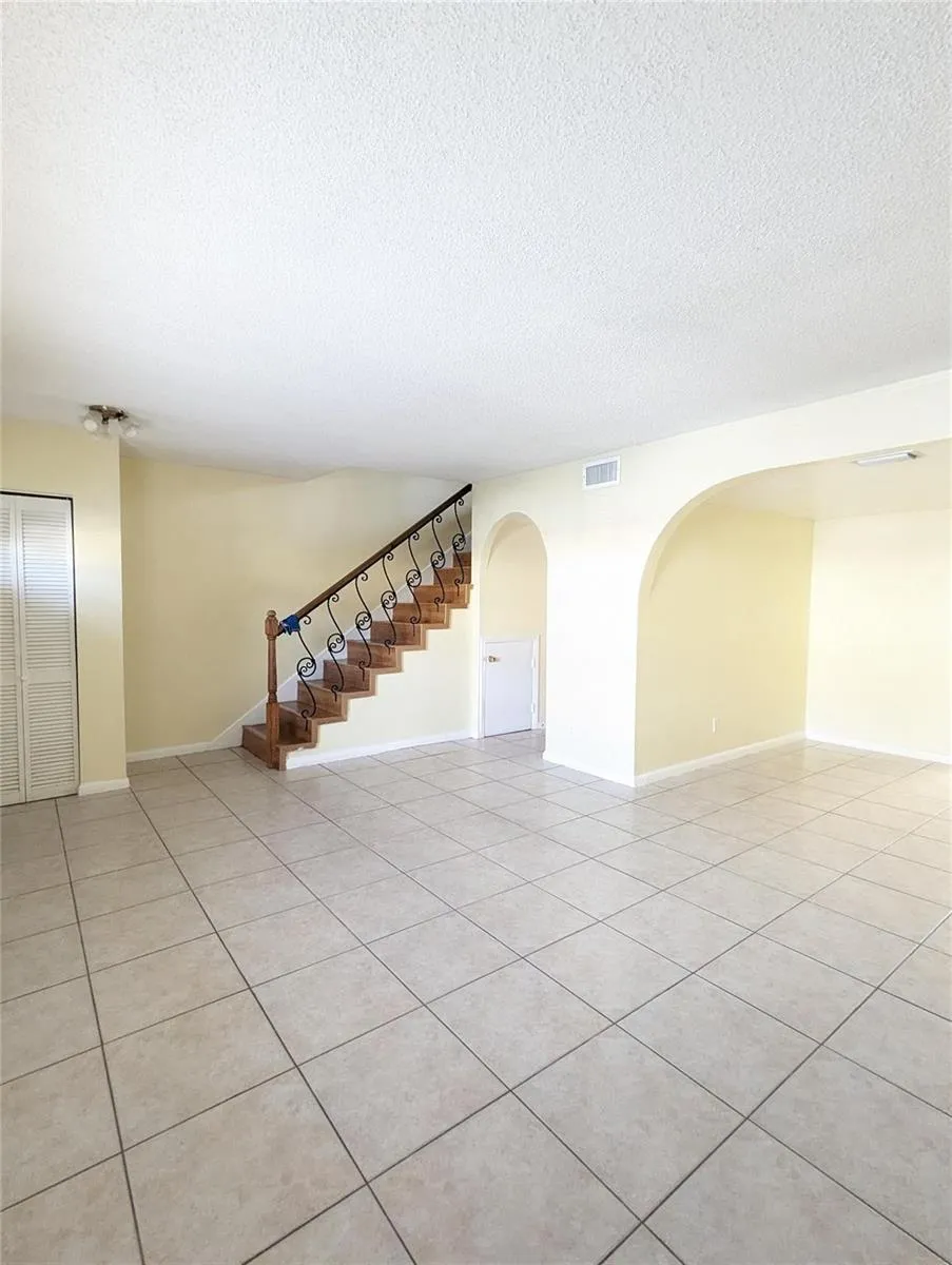 6606 SW 41st Street #6606 Davie, FL 33314