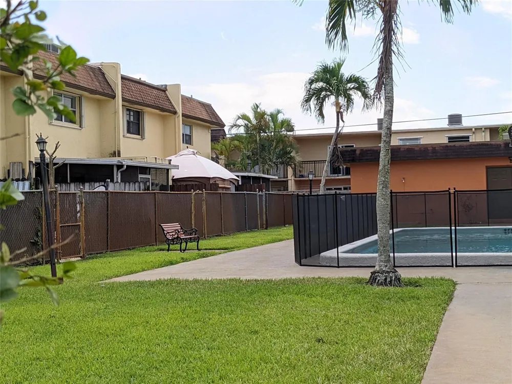 6606 SW 41st Street #6606 Davie, FL 33314