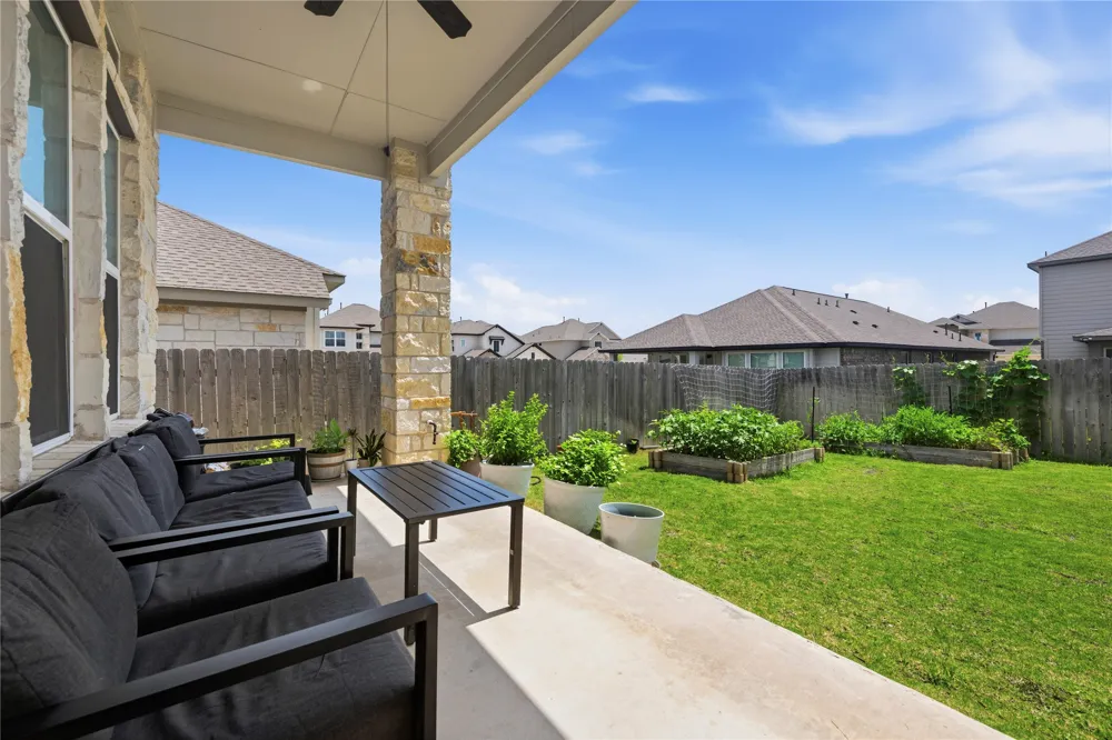 4306 Frankfurt Lane Round Rock, TX 78665