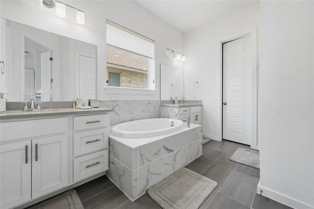 4306 Frankfurt Lane Round Rock, TX 78665