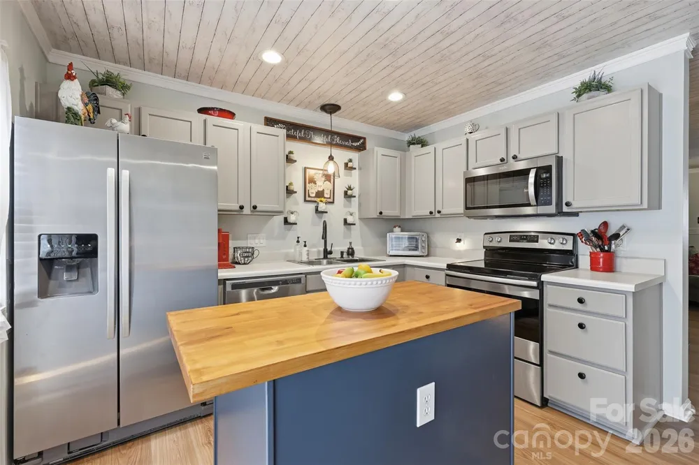 311 Wilkes Place Drive Fort Mill, SC 29715