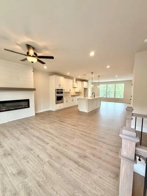 364 Sunset Hollow Street Sugar Hill, GA 30518