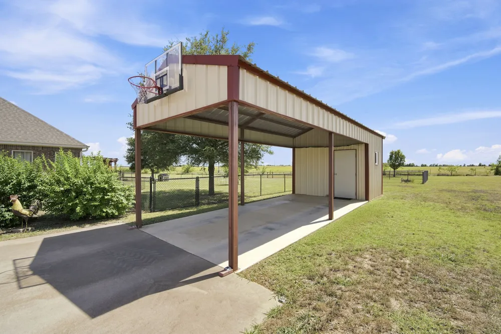 125 Hcr 3131 Hillsboro, TX 76645